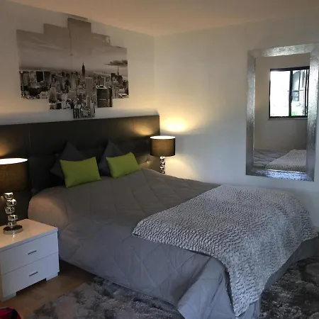 Detached On Balaia Golf Village With Golf & Tennis, Walking Distance To And Many Bars And Restaurants Villa